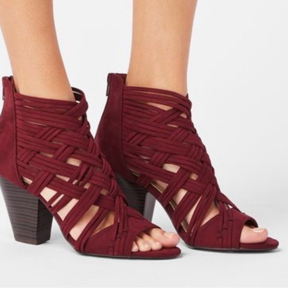 Justfab strappy heels - Picture 3 of 3